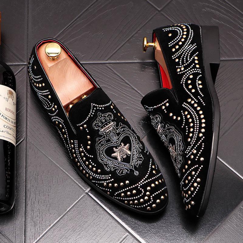 FashionMen Остроконечные заклепки Вышивка Стразы Мужские туфли Кожаные мужские кроссовки Обувь для мужчин Роскошные дизайнерские лоферы Платформа