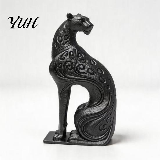 Niche Decorative Craft Item 3D Printed Hollow Leopard Figurine, Modern Abstract Cheetah Sculpture Elegant Office Desk Accessories for Shelf,