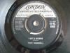 7-дюймовая пластинка TROY SHONDELL - I Got A Woman / Some People Never L 45HL9668 London Records, 1963 UK Поп Бывшая в употреблении