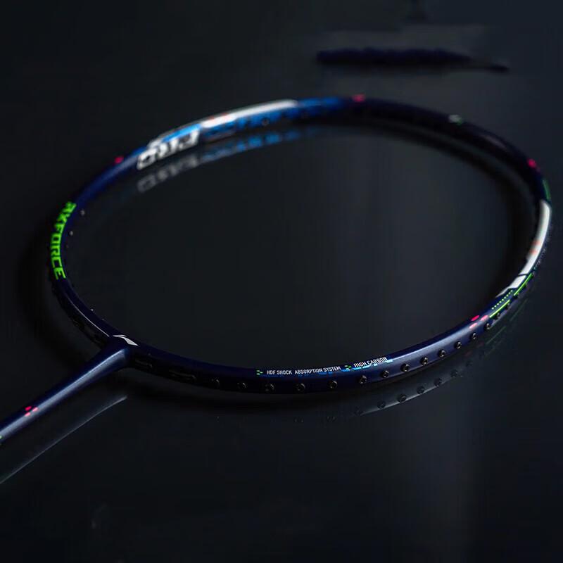 Li-Ning Бадминтонная ракетка Thunder Blaster