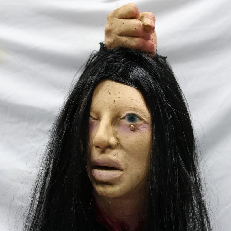 Halloween Haunted House Scene Decor Latex Filled Head Prop For Party And Bar Setup