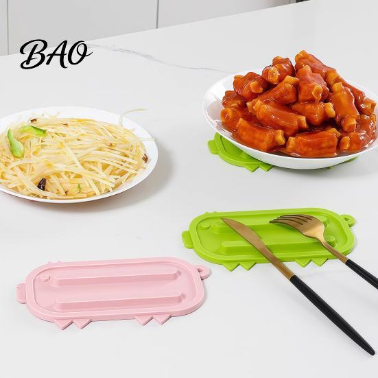 Easy to Clean Countertop Mat Silicone Pot Lid Holder, Cute Pig Shaped, Non Slip Heat Resistant Utensil Holder with Drain Grooves, Multifunctional