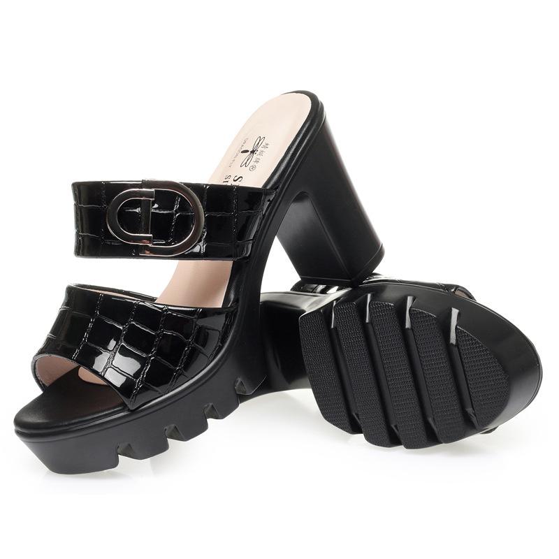 Summer Elegant Women High Heeled Slippers New Thick Heel Shoes Simple Fashion Waterproof Platform Soft Leather Sandals