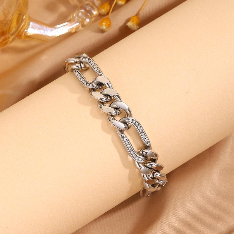 Женский браслет-кубинская цепь из титановой стали с покрытием из 18-каратного золота и инкрустацией бриллиантами - Роскошная европейская и американская мода