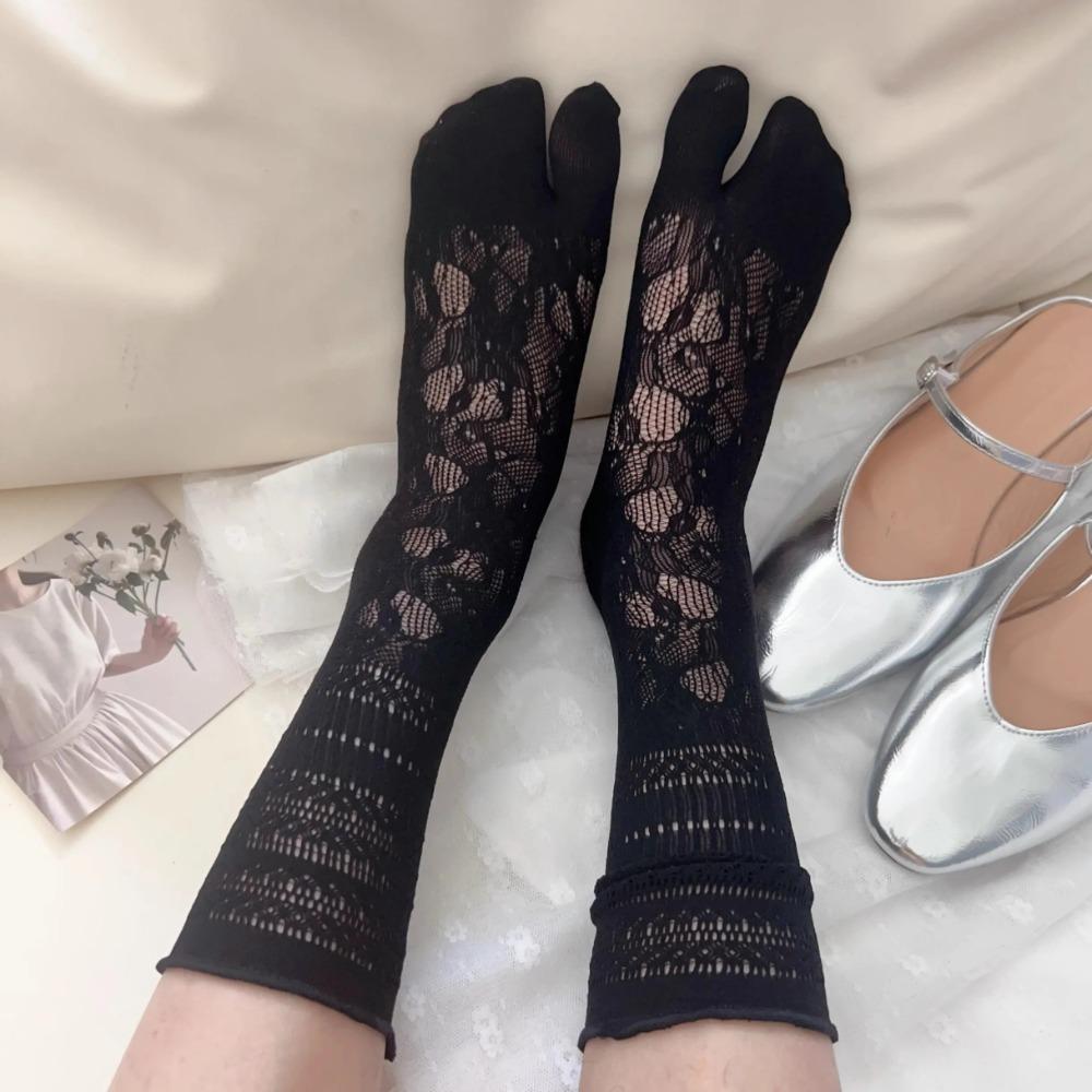 1Pairs Hollow Out Mesh Two-Toed Socks Lace High Tube Socks New Tabi Sox  Women