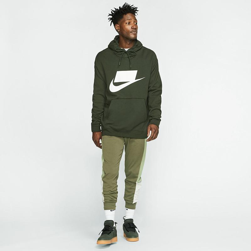 Nike Спортивные брюки мужские зеленые с белым умеренные CJ4516-222