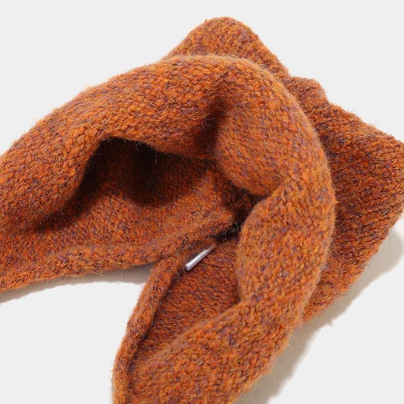 Cute C Knitted Hat for Women Autumn Winter Thicken Warm Beanie Cap Korean Versatile Bonnet Ear Protection Braids Skull Cap Acrylic Female Skulli Gift