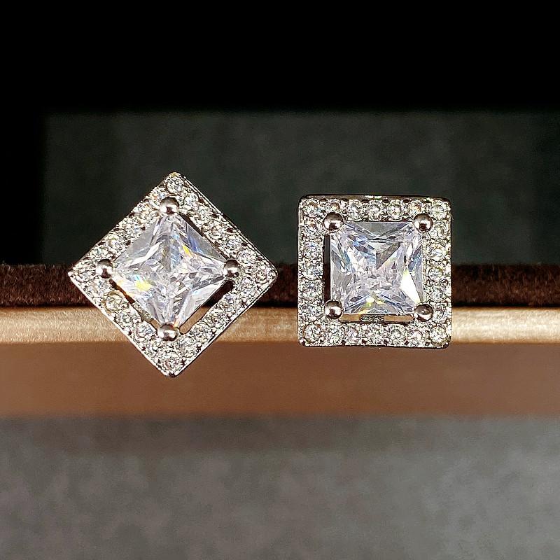 Huitan Luxury Princess Cut CZ Stud Earrings Color Accessories for Lady's Vintage Party Elegant Versatile Women Earrings