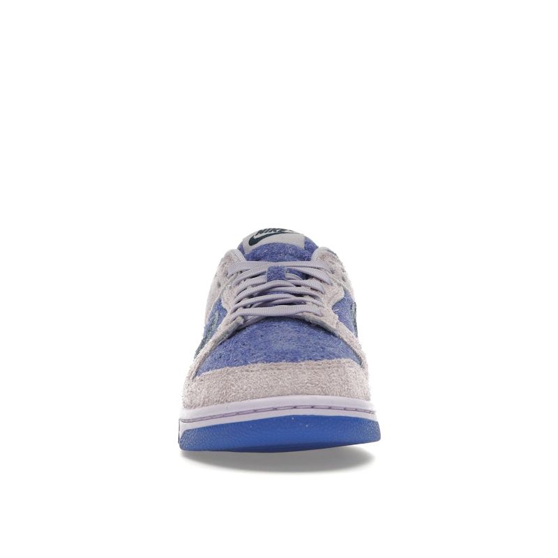 Nike Кроссовки женские Dunk Low SE Hydrangeas фиолетовые, темно-королевские, синие HQ3431-515