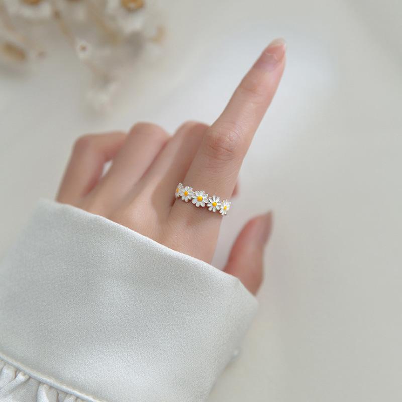 Daisy Flower Adjustable Open Ring for Women