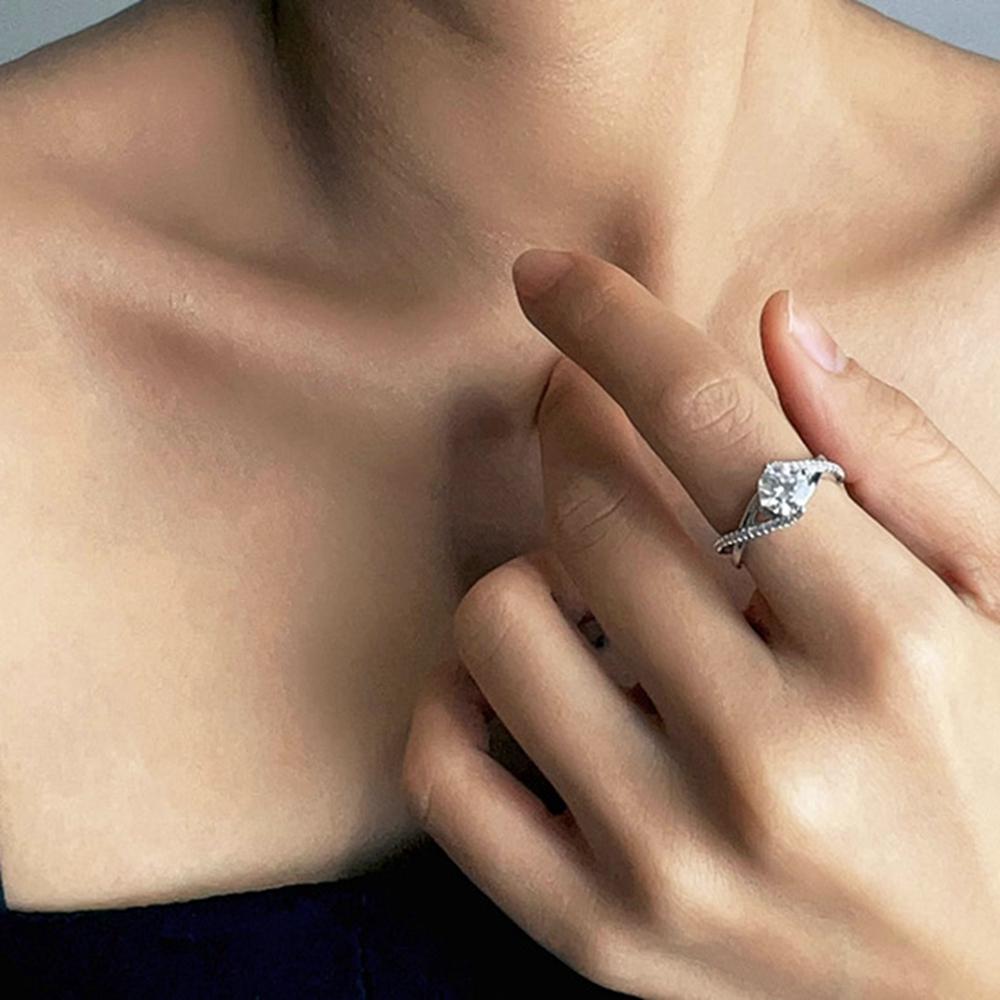 Vinregem 100% 925 Sterling Silver 3EX VVS1 D Color Round Cut 6.5MM 1CT Real Moissanite Diamonds Ring for Women Engagement Fine Jewelry Gifts