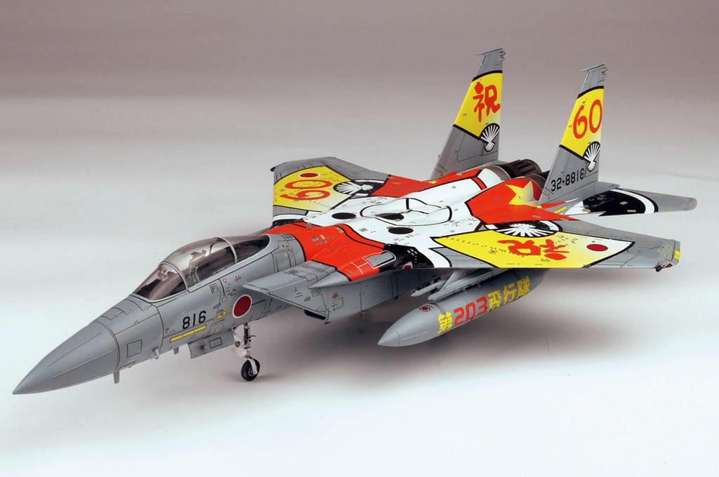 Место 1/72 Силы самообороны Японии F-15J Eagle 203-я эскадрилья Юбилейная окраска к 60-летию Пластиковая модель в наборе AC-93 (Самолет)