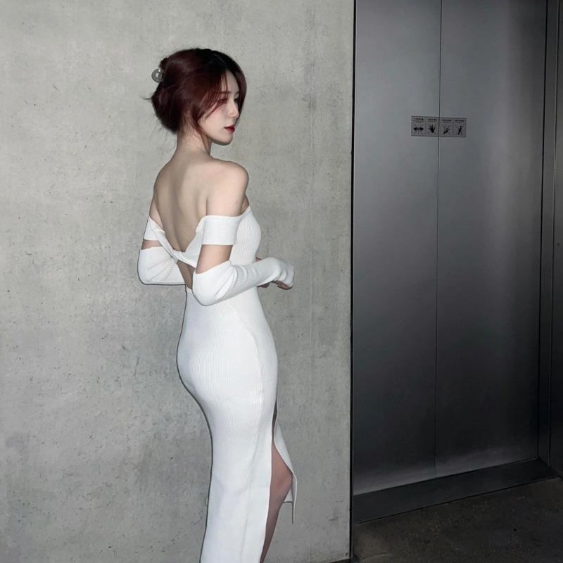 Белое вязаное сексуальное платье с открытым плечом, женское, осеннее, в стиле королевской сестры, с чистым желанием, приталенное, с разрезом, с подкладкой в виде нижней юбки