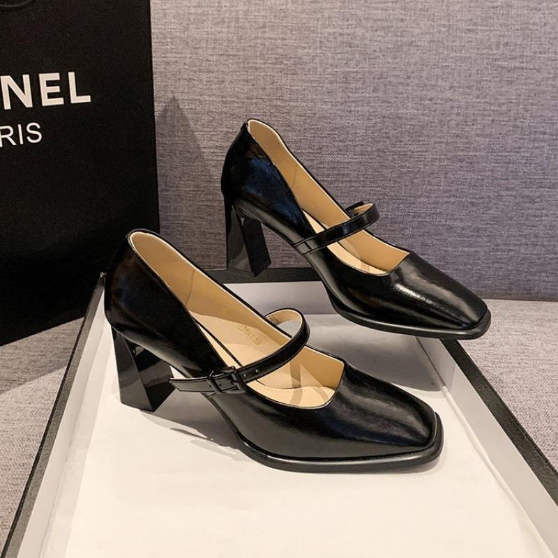 2024 New Pointed Toe Shallow Mouth Square Heel Small Leather Shoes Women's Elegant Fashion High Heels Dress Shoes Zapatos Mujer