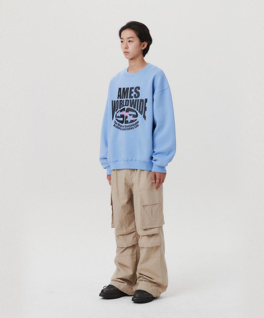 AMES-WORLDWIDE Logo Typo Graphic Sweatshirt Light Blue(Am2Efum440A)