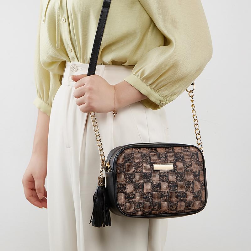 Yogodlns Shell Bag Stylish Plaid Design Shoulder Bag Storage Chic Crossbody Pocket for Women Vintage Tassel Messenger Bag Small Handbags