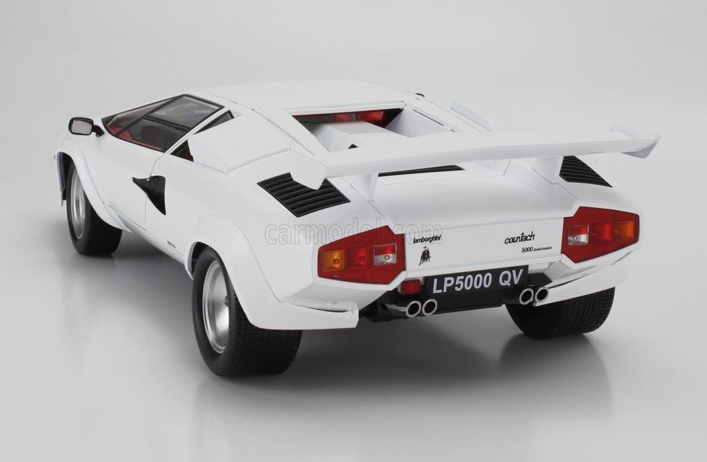 Миниатюрная машина 1/12 Lamborghini Countach KK-SCALE 1/12 COUNTACH LP 5000S QV 1985 БЕЛЫЙ KKDC120142