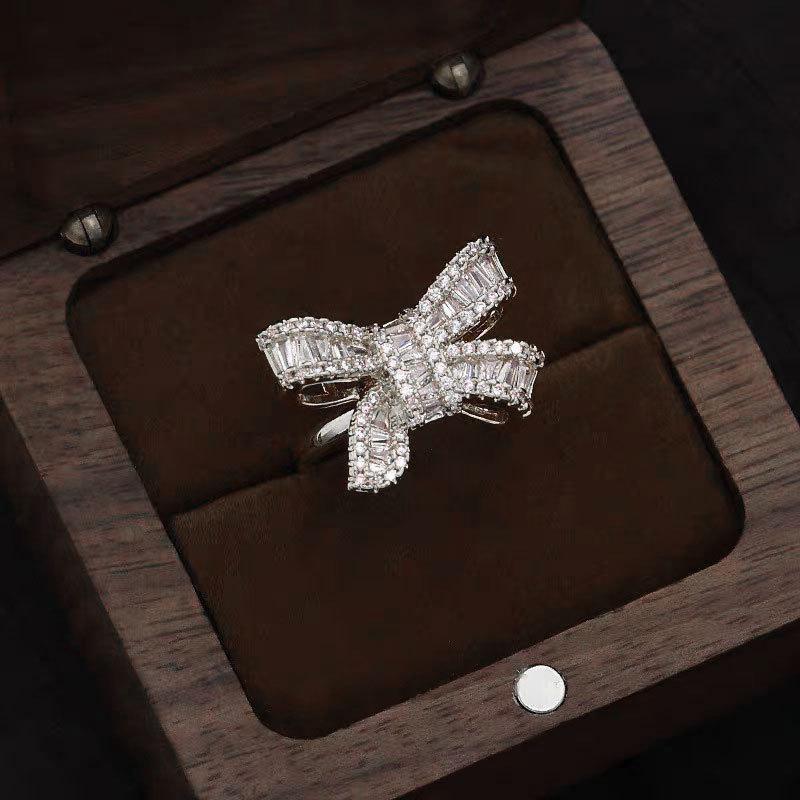 Кольца с тотемным узором и цирконами Мужские панк темный стиль крутые европейские и американские кольца популярные винтажные аксессуары