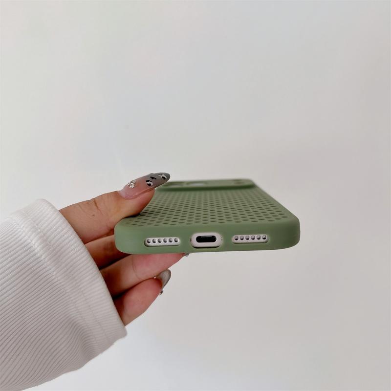 Дышащий охлаждающий чехол для телефона с теплоотводом для iPhone 17 Air 16 16e 15 14 13 12 Mini 11 Pro Max Plus Мягкая силиконовая крышка