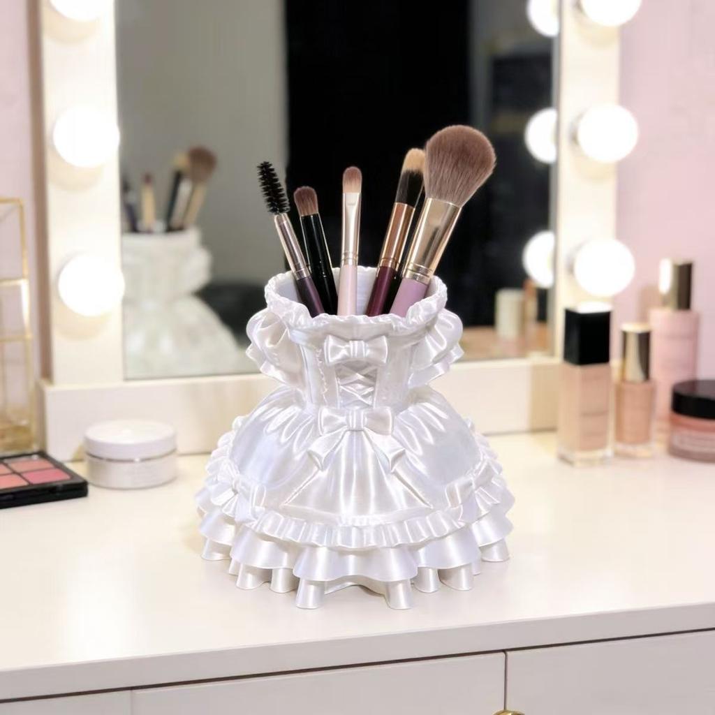 Princess Dress Style Lolita Cute Desktop Storage Box Pen Holder Cosmetic Decoration Ornament Home Decorations