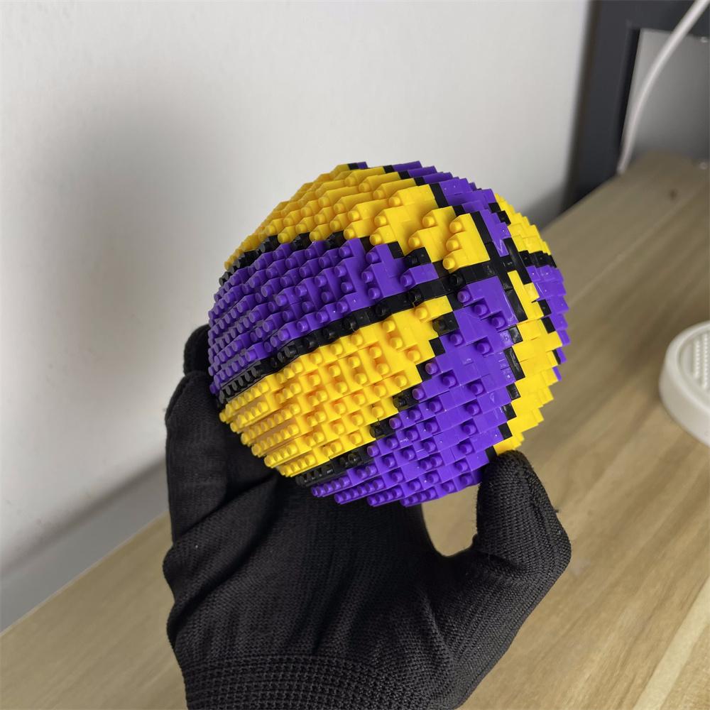 Sport DIY Mini Building Blocks: Soccer & Basketball Set Creative Assembled Toys, Ideal Gift for Sports Fans, Unique Room Decor