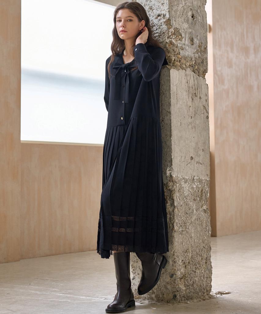 MITTE Sailor Ribbon Lace Pleats Dress_Navy