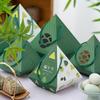 Подарочные коробки с цзунцзы на Праздник драконьих лодок