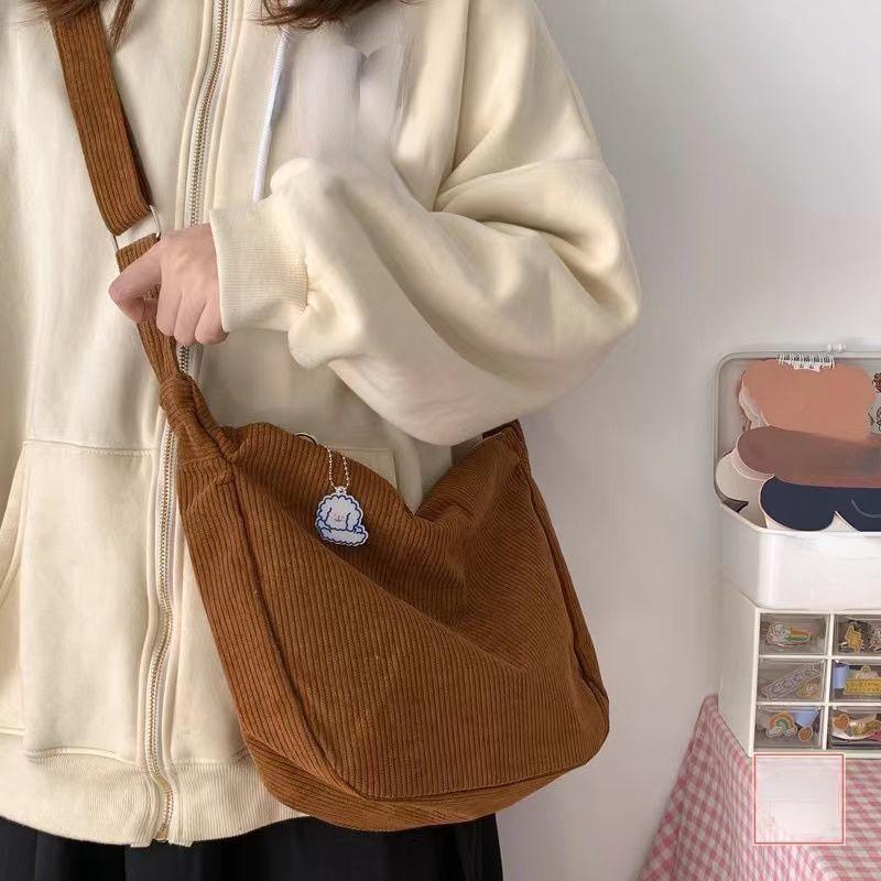 1 Pcs Casual Shoulder Bag Large Capacity Lazy Style Handbag Women Solid Color Corduroy Crossbody Bag Fashion Korean