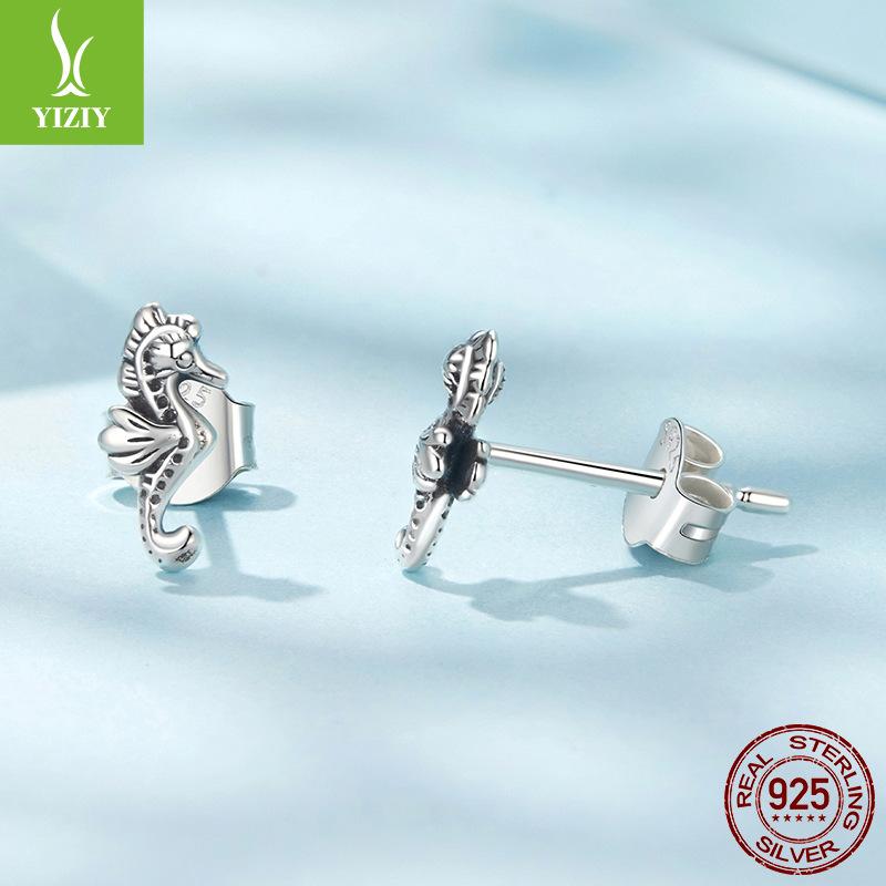 S925 Silver Seahorse Stud Earrings, Exquisite Fashion Plain Silver Ocean Series Small Earrings, Factory