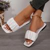 Модные плиссированные летние тапочки для женщин 2025 года, новые сандалии на плоской подошве с квадратным носком, женские повседневные однотонные нескользящие пляжные шлепанцы