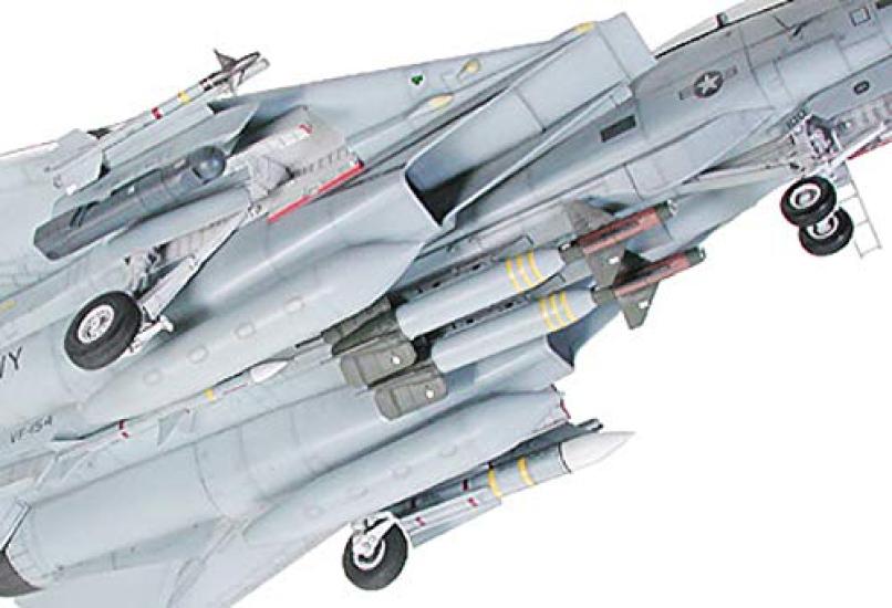 Tamiya Aircraft Series 13 Navy Grumman Tomcat Black Knights Plastic Model Kit 60313 1/32 No. U.S. F-14A
