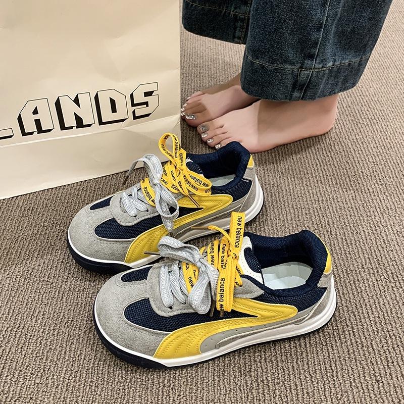 2025 Autumn German Training Shoes Women's New Versatile and Lightweight Casual Board Shoes Platform Running Shoes Breathable Mesh Sneakers