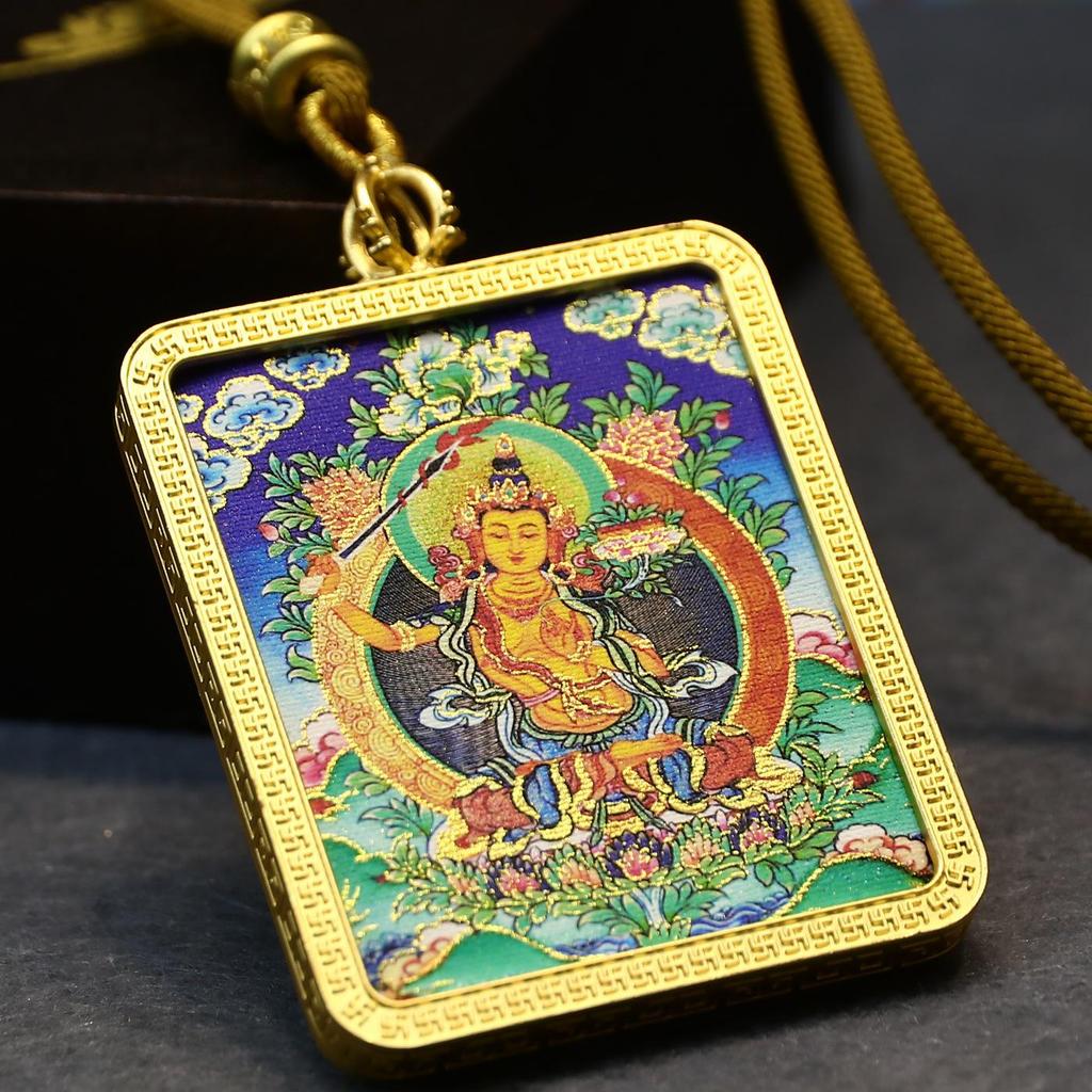 Тибетская подвеска-танка: Восемь Защитников с Гуань Гуном, Жакхилой Лхамо и Авалокитешварой