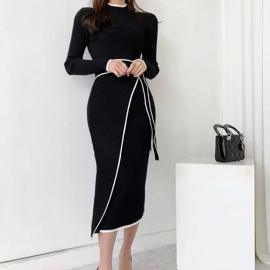Fashion Autumn/Winter Retro Half High Neck Slim Fit Temperament Colored Mid Length Strap Knitted Elegant Dress for Women
