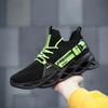 New Men's Mesh Shoes Outdoor Breathable Running Sport Shoes Light Soft Thick Sole Couple Sneakers Comfort Casual Board Shoes