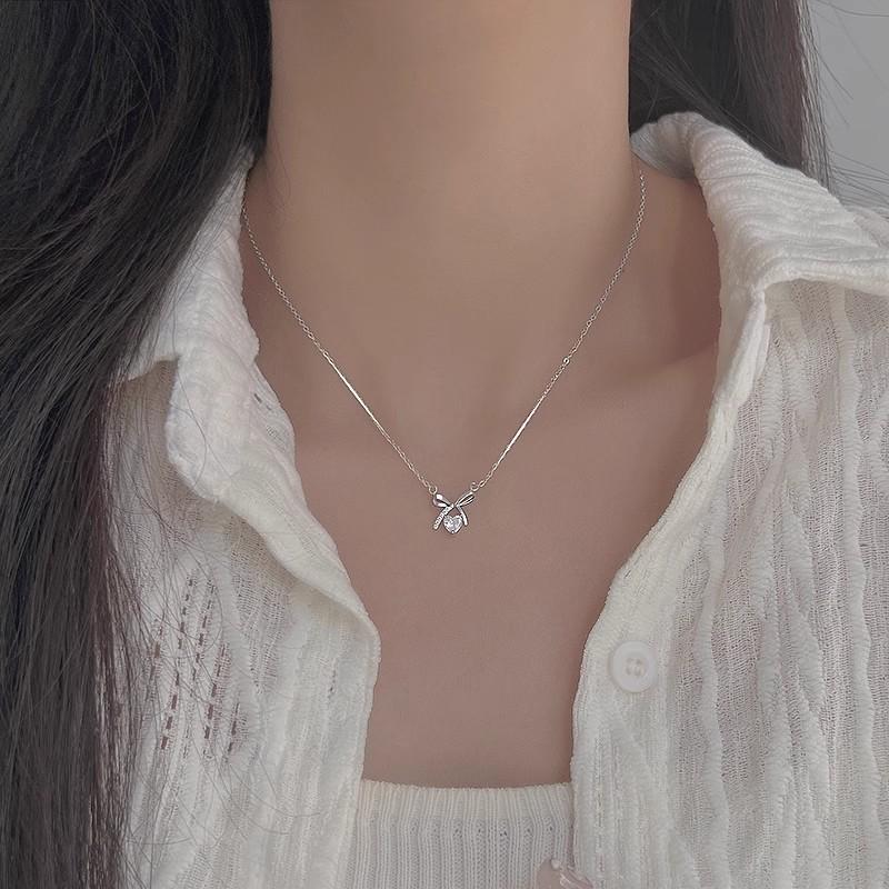Ожерелье Bow Love из циркона, элитная нишевая легкая роскошная подвеска, темпераментная цепочка на ключицу