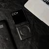 Магнитный чехол-книжка из кожи Crazy Horse для Samsung Z Flip7, Совместим с Flip6/5, Трехсекционный, Складной, Защита от падений.