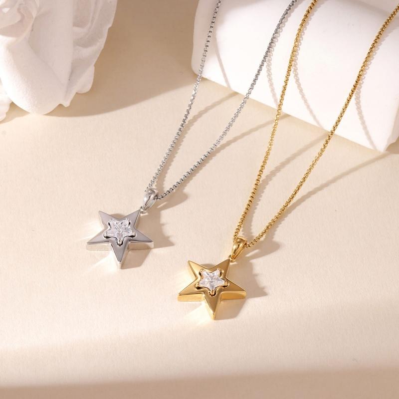 Classic Sweet Star Pendant Necklace Gold Plated Light Luxury Simple Design Temperament High Sense