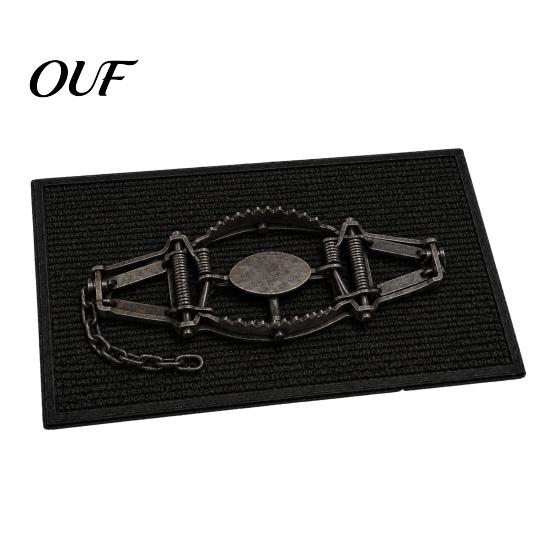 Easy to Clean Doormat 3D Trap Door Mat, Prank Bear Entrance Rug, Funny Halloween Mat Non-slip Absorbent Rug for Bathroom Front Decor Quick Dry Shower