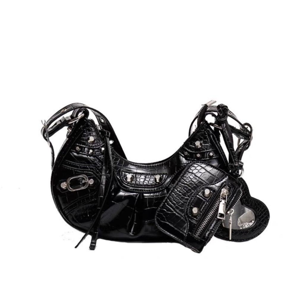 Locomotive bag, rivet tassel bag, pleated bag, punk style, underarm bag, fashion and high-end shoulder women's bag.