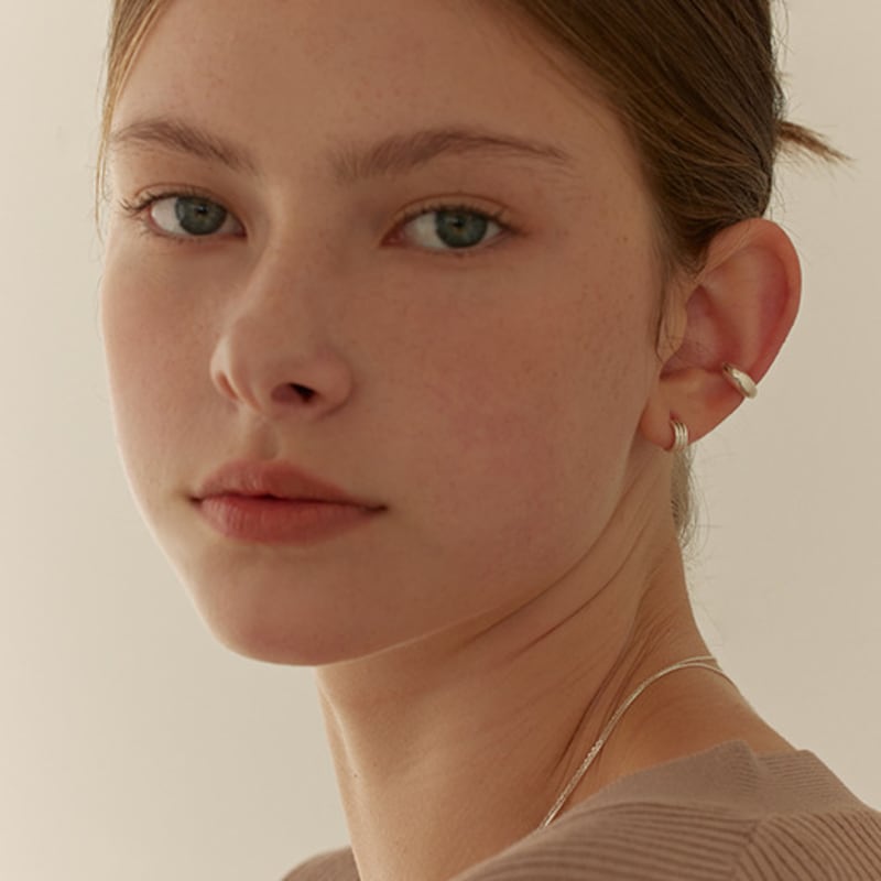 Lewe Triple Line Fit Earring