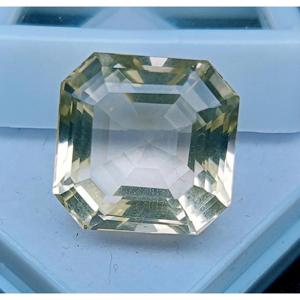Beautiful Natural Light Yellow Citrine 13-14 Ct Asscher Cut Certified Gemstone