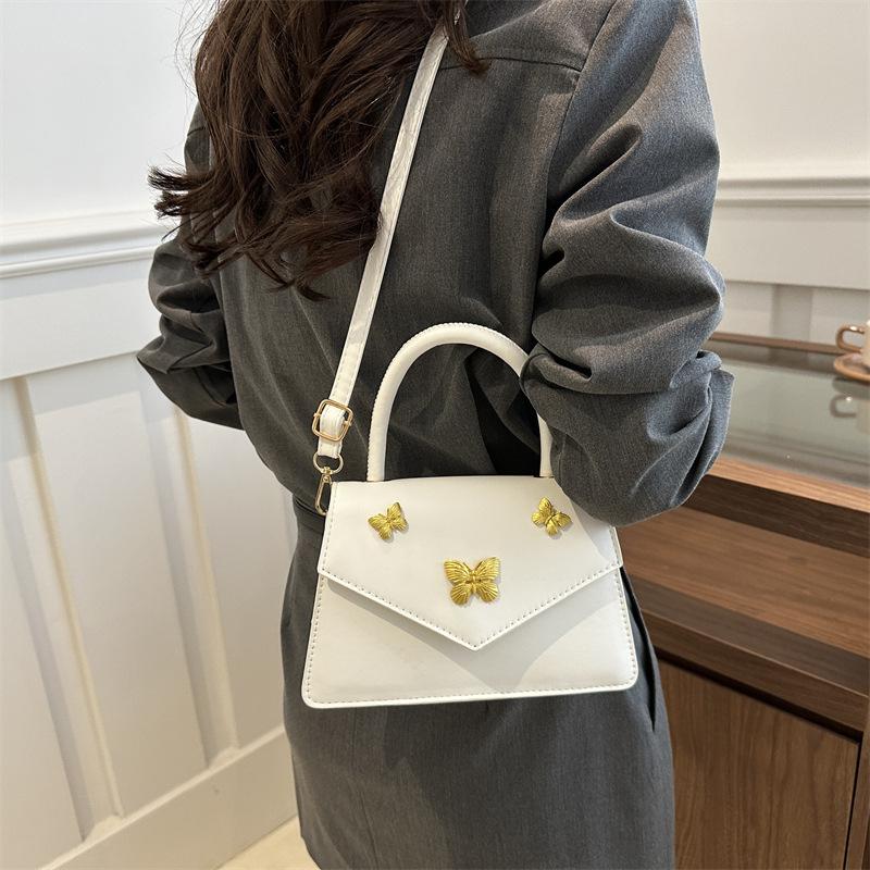 Модная маленькая квадратная женская сумка с фурнитурой-бантом, лето 2024, новая, повседневная, в иностранном стиле, нежная, портативная, на плечо, мессенджер