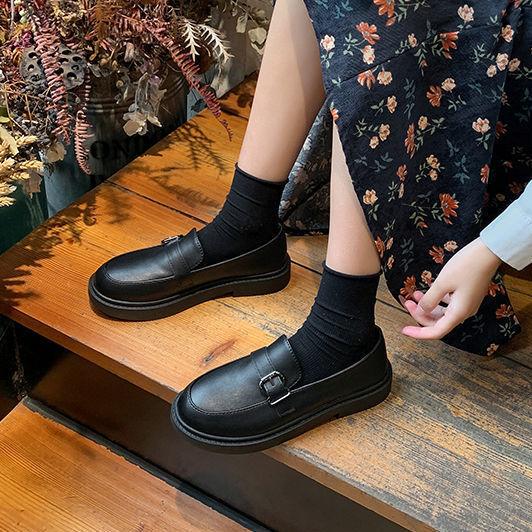 Large Size 44 Womens Shoes Patent Leather Autumn Plus Velvet Black Womens Platform Heels Pumps Leather Mary Janes Uniform Shoes