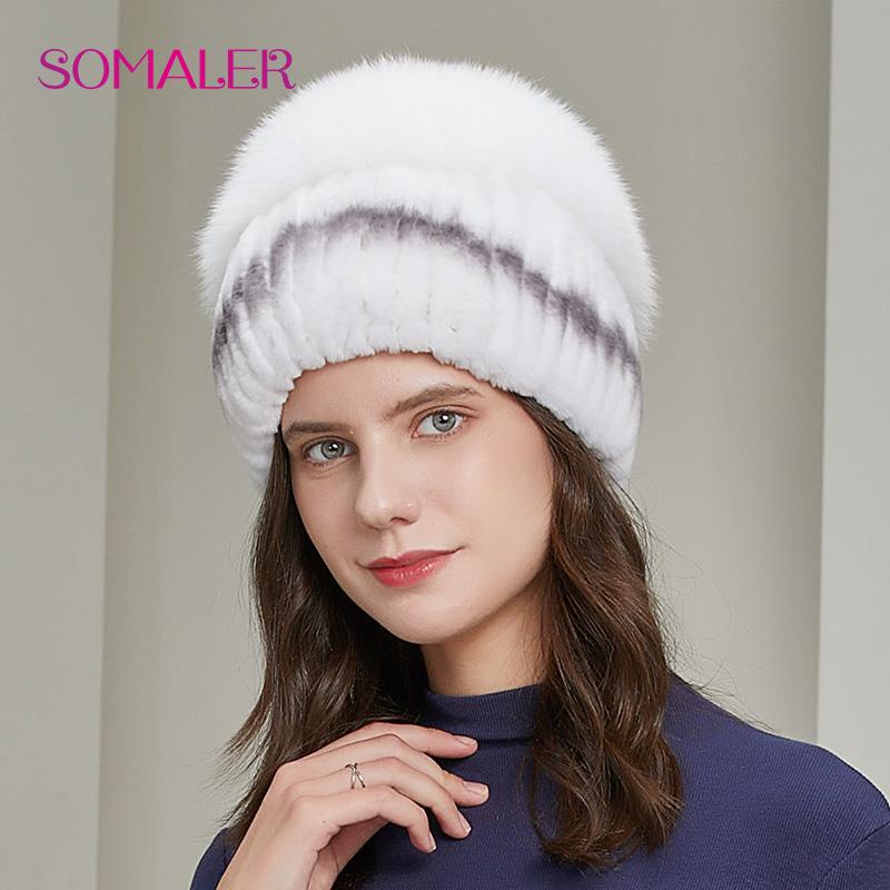 Женская зимняя меховая шапка