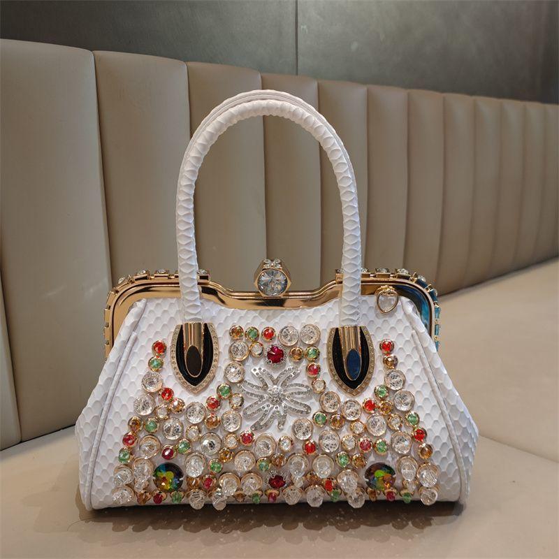 2025 Новая модная повседневная сумка через плечо с бриллиантами и пряжкой-замком