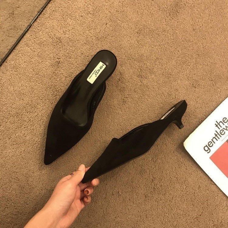 Spring Pointed Womens Mule Slippers Fashionable Candy Colored Womens Elegant Dress Sandals Square Low Heel Slippers