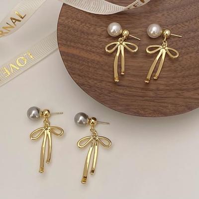 Женские Серьги из Серебра 925 Пробы с Жемчугом, Лентой и Кисточкой