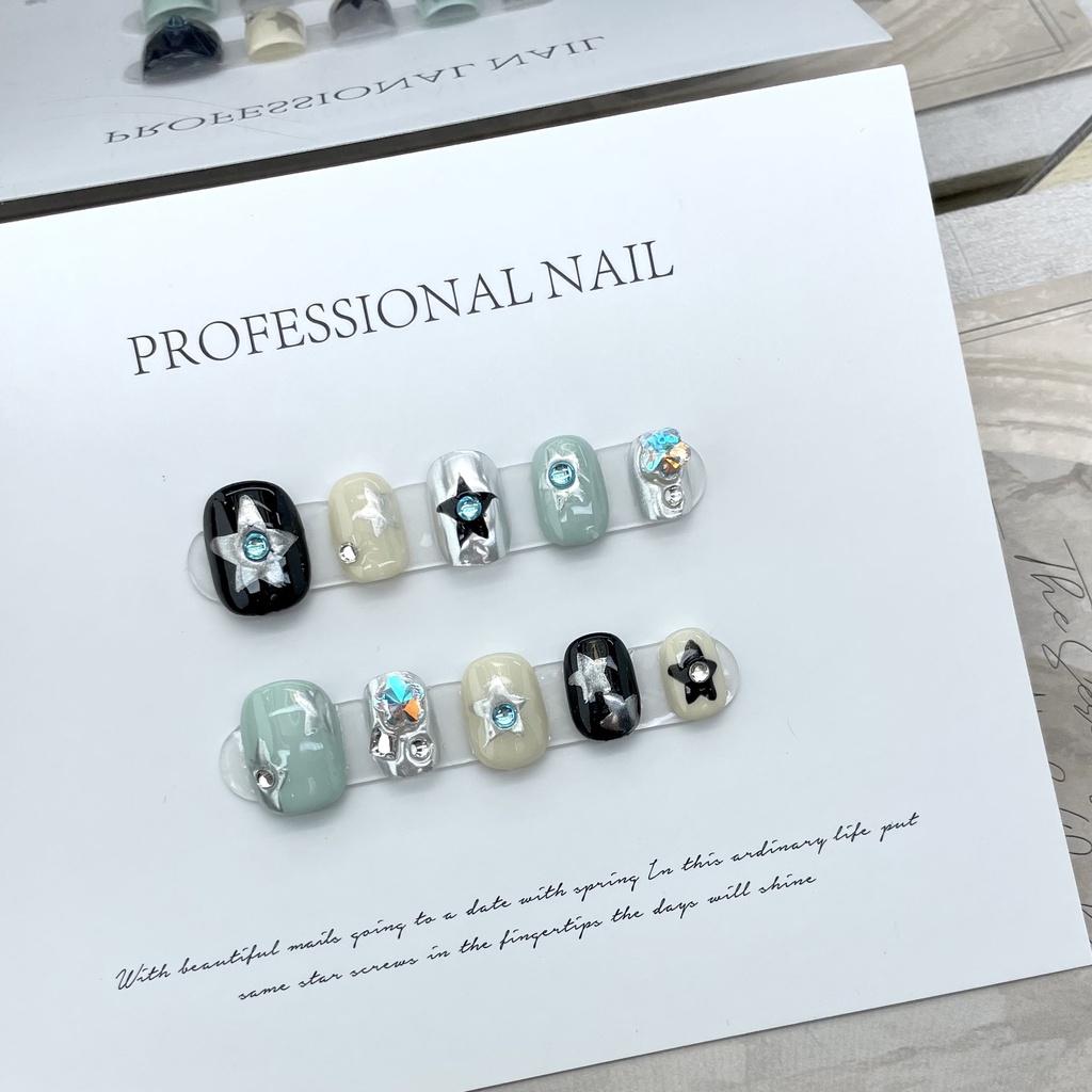 HANDMADE Artificial Nail Contrasting Stars Fantasy Interstellar Phototherapy Nails Reusable and Removable Nails