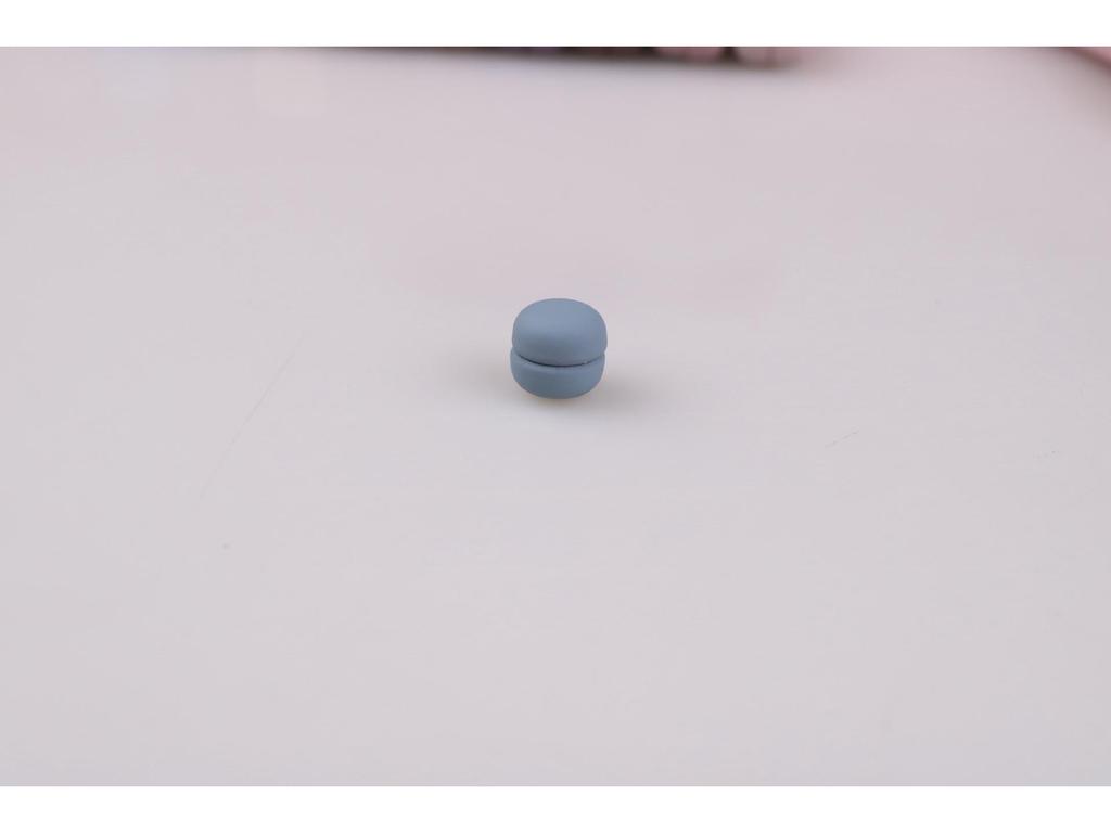 Магнитная брошь-зажим для шарфа «Макарон»: Не оставляющий следов, не повреждающий аксессуар для шали и головного платка.